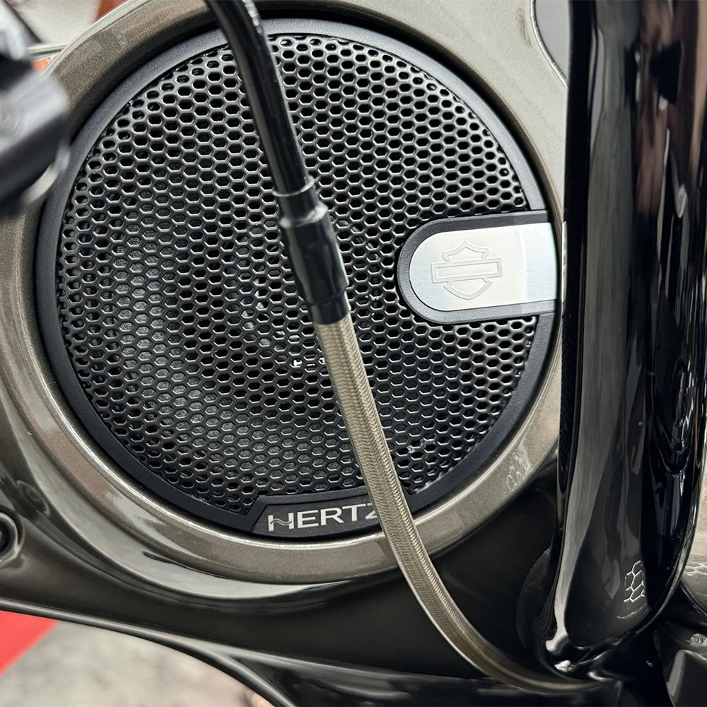 HogBadge Hertz Logos with Silver Text for 2021-2023 Street Glide CVO Factory Front & Tour Pak Grilles